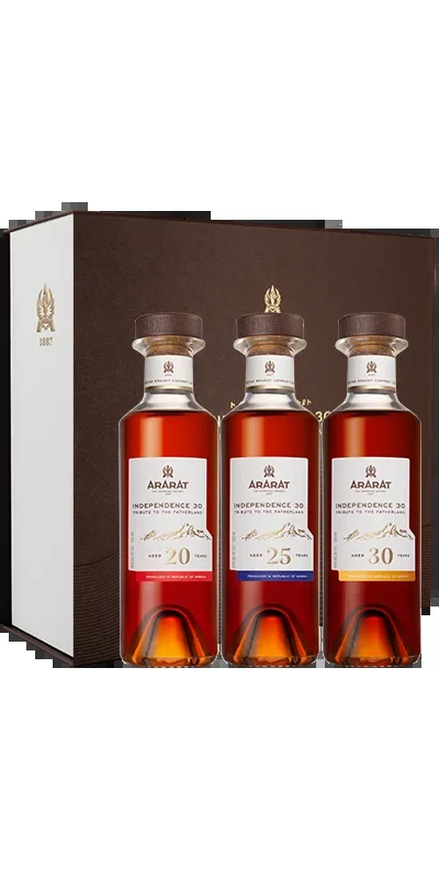 ARARAT BRANDY INDEPENDENCE 30 TRIBUTE TO THE FATHERLAND ARMENIA (20, 25, 30YR) 3X200ML