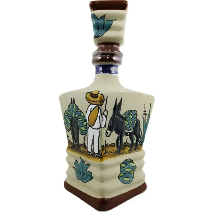 Dinastía Real Extra Anejo Ceramic Tequila Process Bottle Tequila