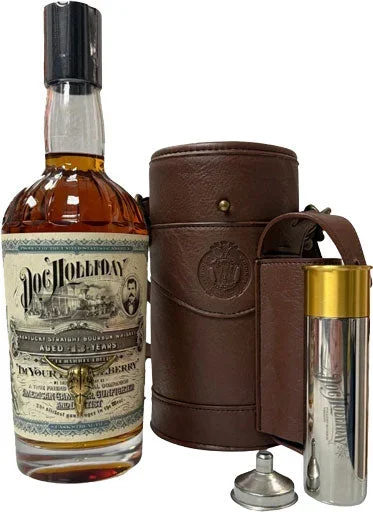 Doc Holliday Hunter Bag w/ Bullet Flask Bourbon 13 Year Old 700ml