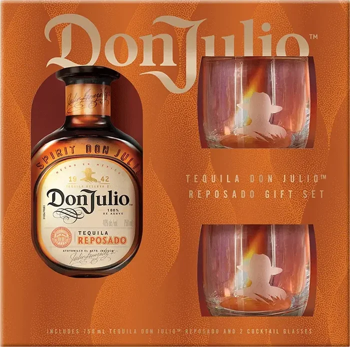 Don Julio ‘Reserva de Don Julio’ Tequila Reposado with Glasses