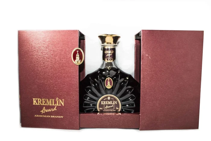 KREMLIN AWARD BRANDY ARMENIA 15YR 750ML