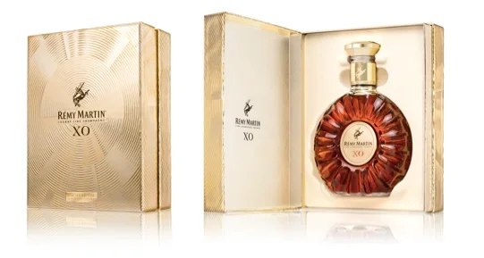 REMY MARTIN COGNAC XO LIMITED EDITION HOLIDAY GFT BOX 750ML