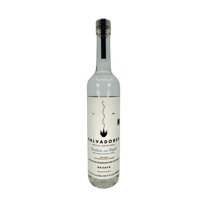 Salvadores Búfalo Mezcal Artesanal