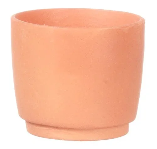 Terra cotta pot, round